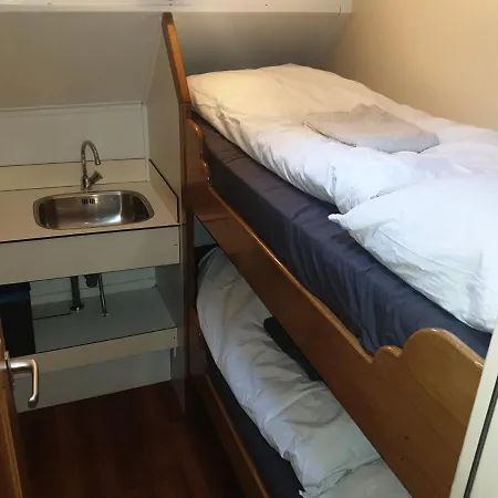 Πλωτό κατάλυμα Lounge Ship